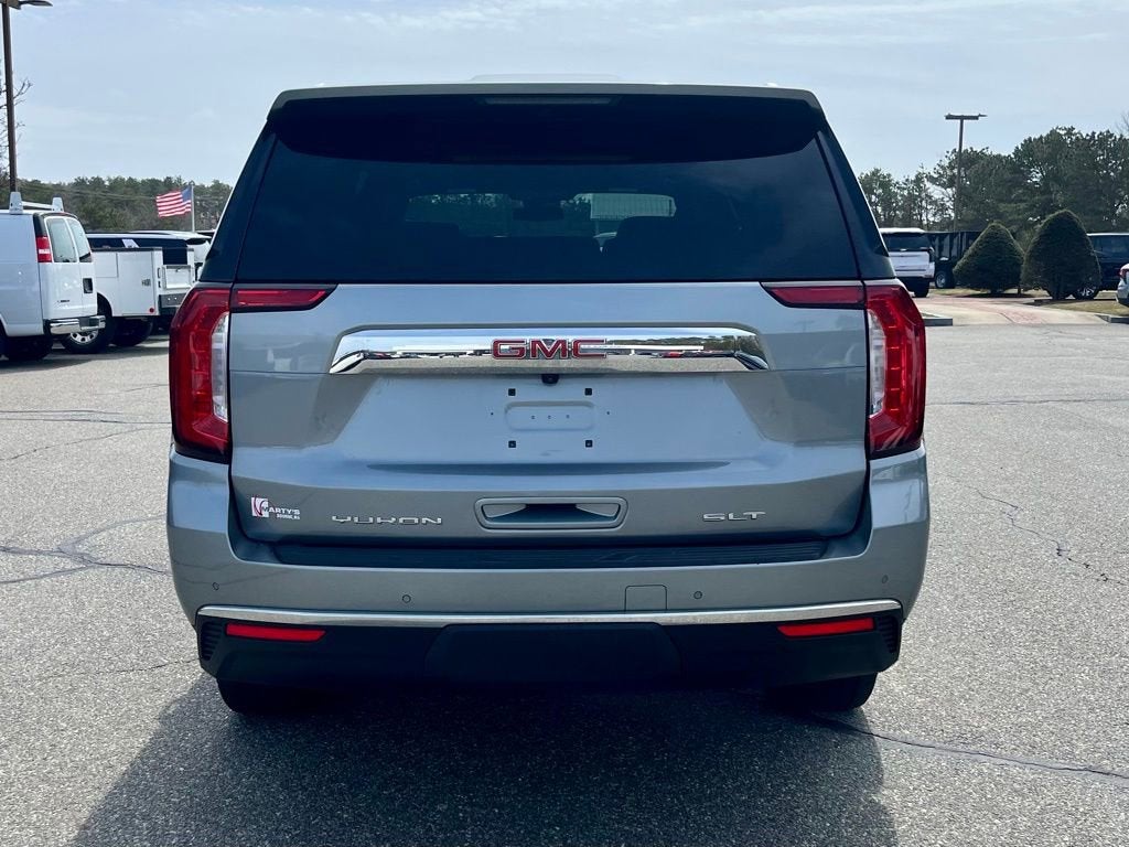 2023 GMC Yukon XL SLT