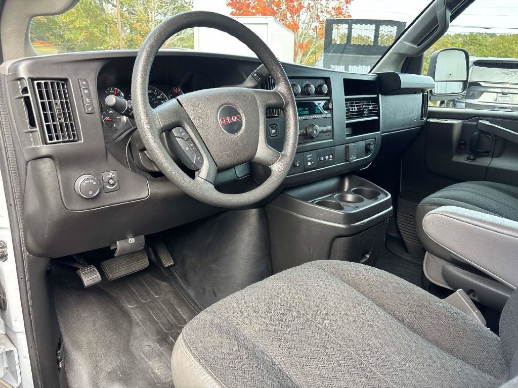 2025 GMC Savana Cargo Work Van