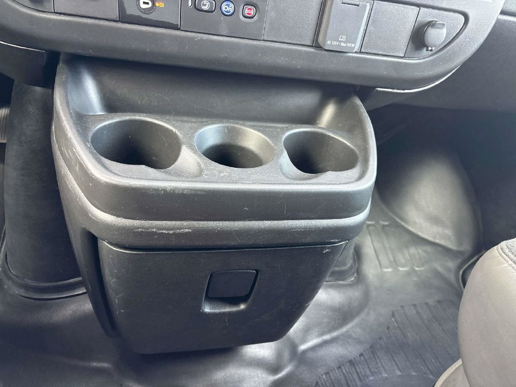 2025 GMC Savana Cargo Work Van