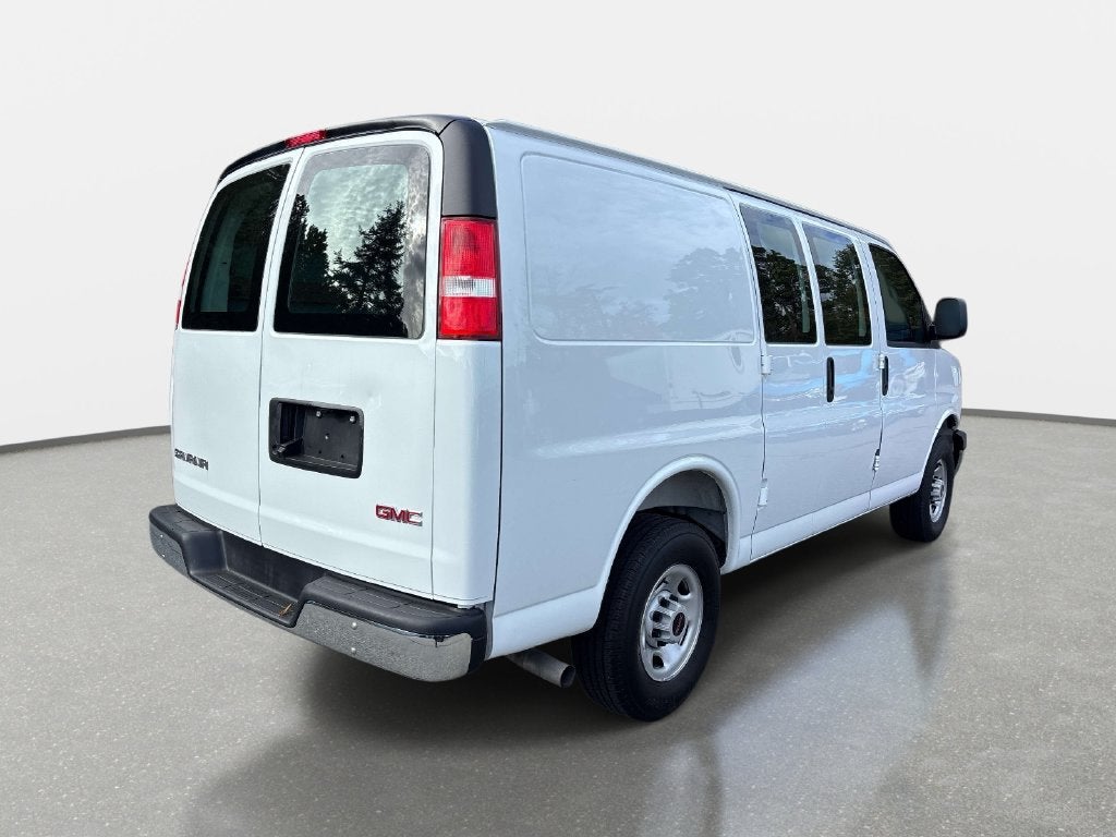 2025 GMC Savana Cargo Work Van