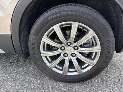 2022 Cadillac XT4 Premium Luxury