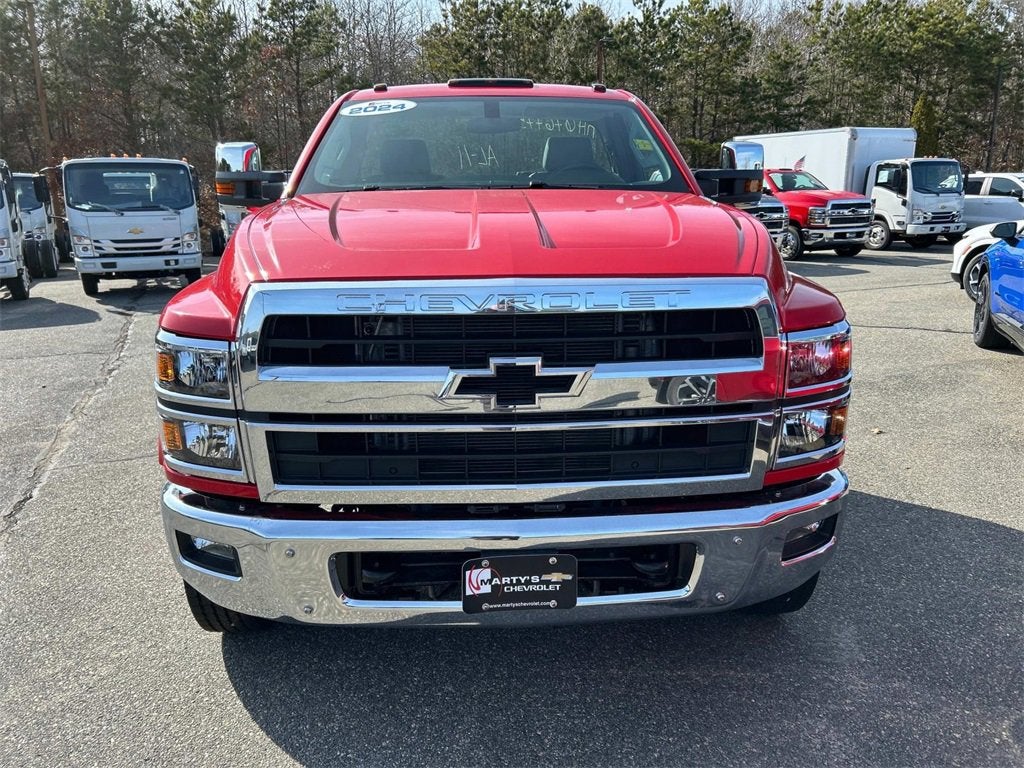 2024 Chevrolet Silverado 5500 HD Work Truck