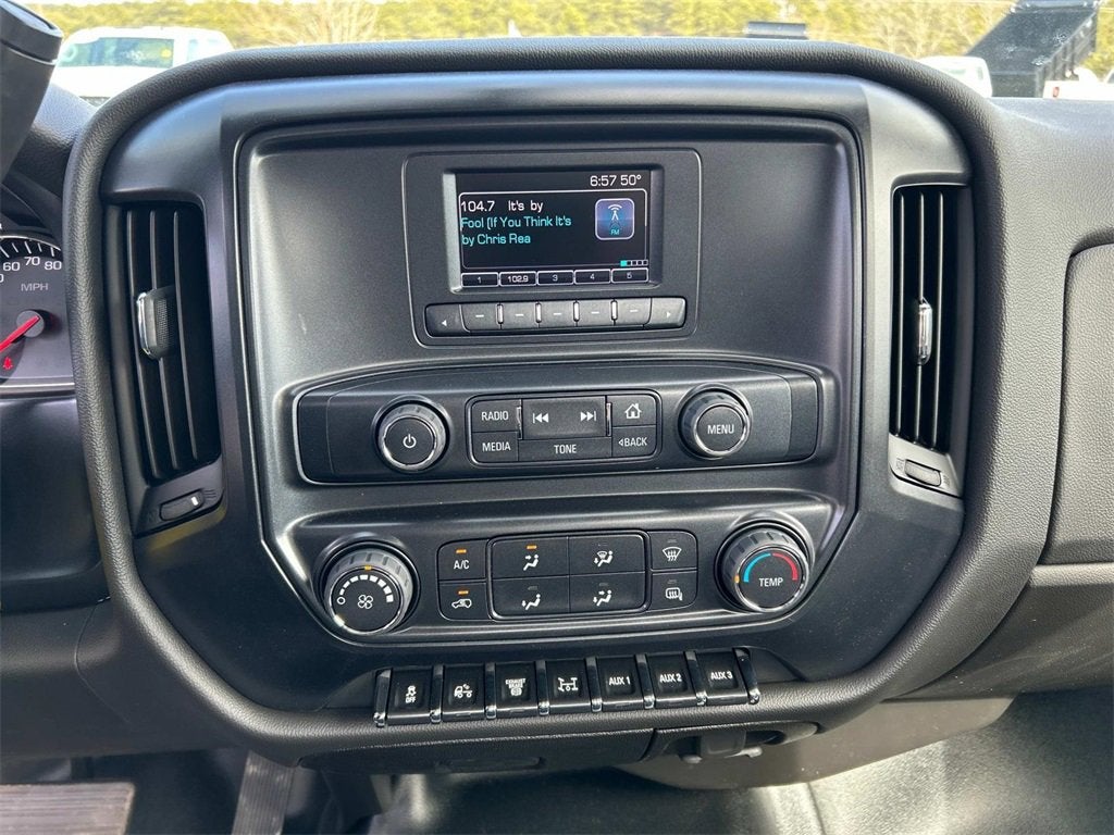 2024 Chevrolet Silverado 5500 HD Work Truck