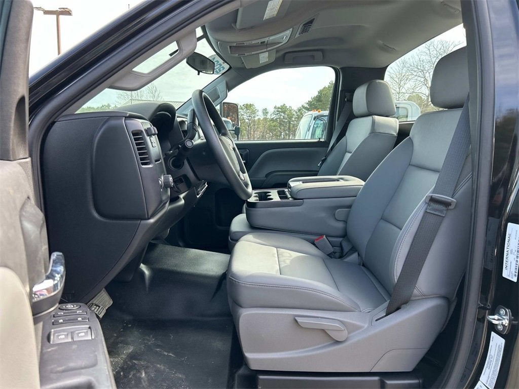 2024 Chevrolet Silverado 5500 HD Work Truck