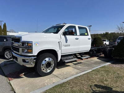 2023 Chevrolet Silverado 6500 HD Work Truck