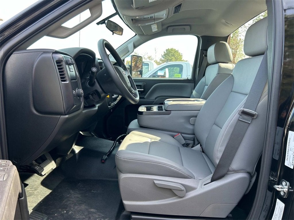 2024 Chevrolet Silverado 6500 HD Work Truck