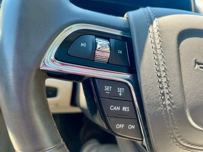2017 Lincoln Continental Select