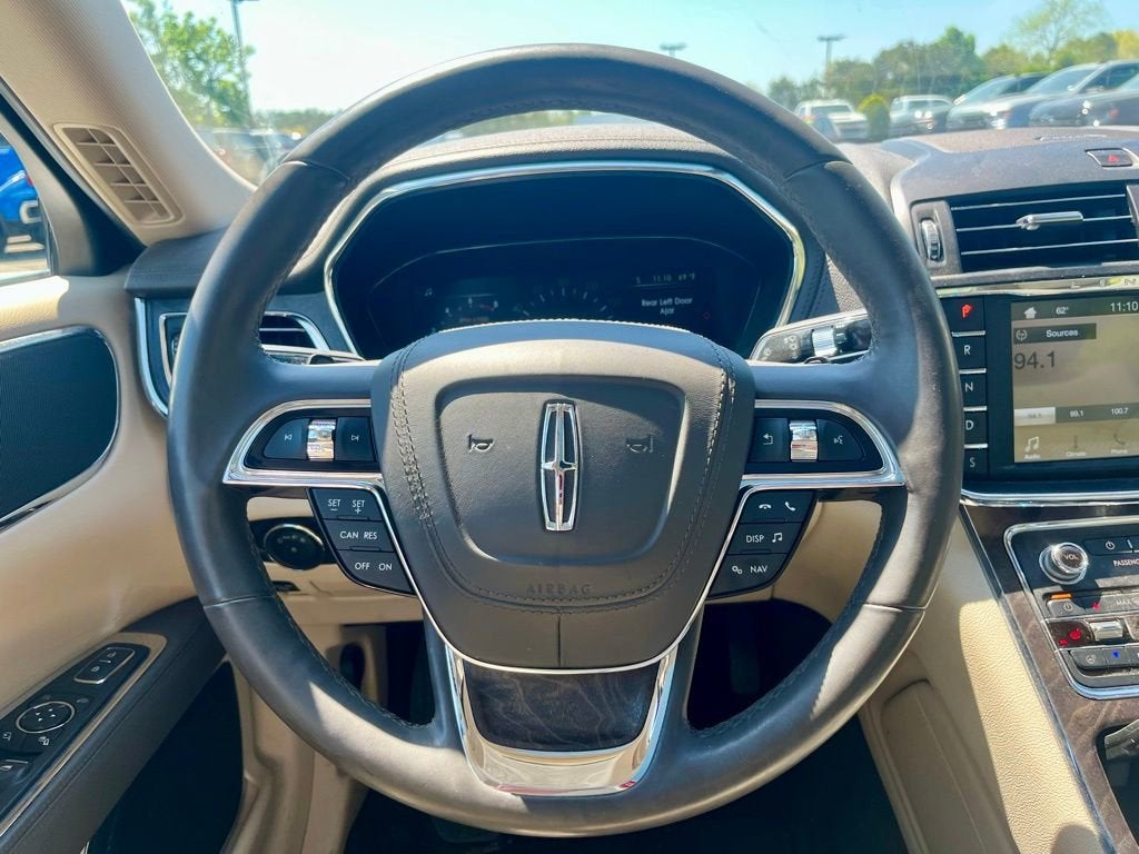 2017 Lincoln Continental Select