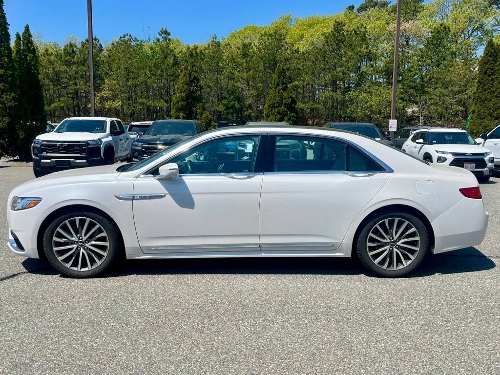 2017 Lincoln Continental Select