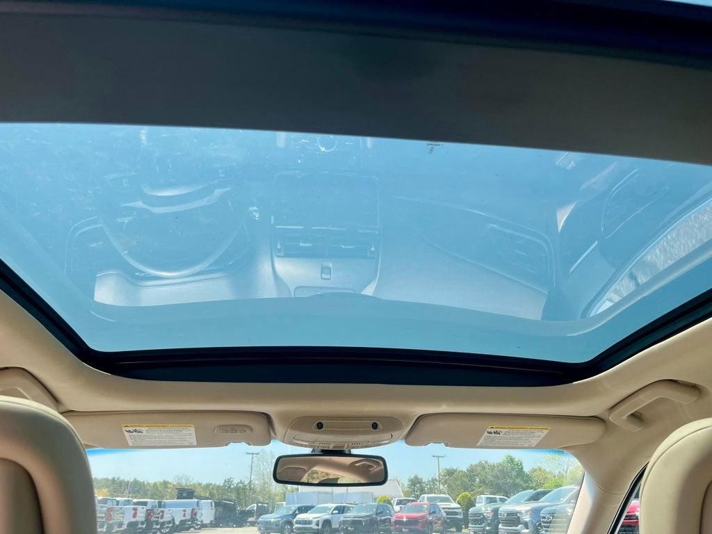 2017 Lincoln Continental Select