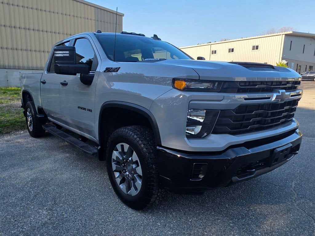 2024 Chevrolet Silverado 2500 HD Custom