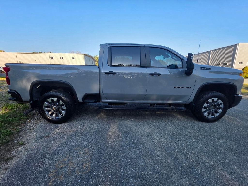2024 Chevrolet Silverado 2500 HD Custom