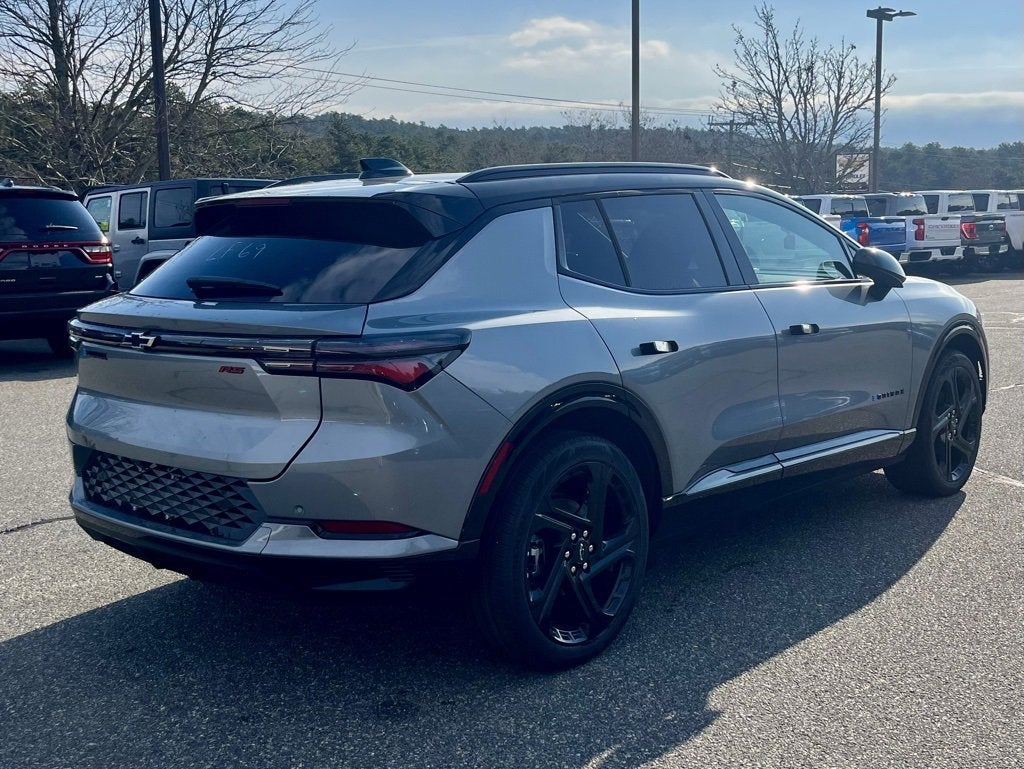 2026 Chevrolet Equinox EV RS