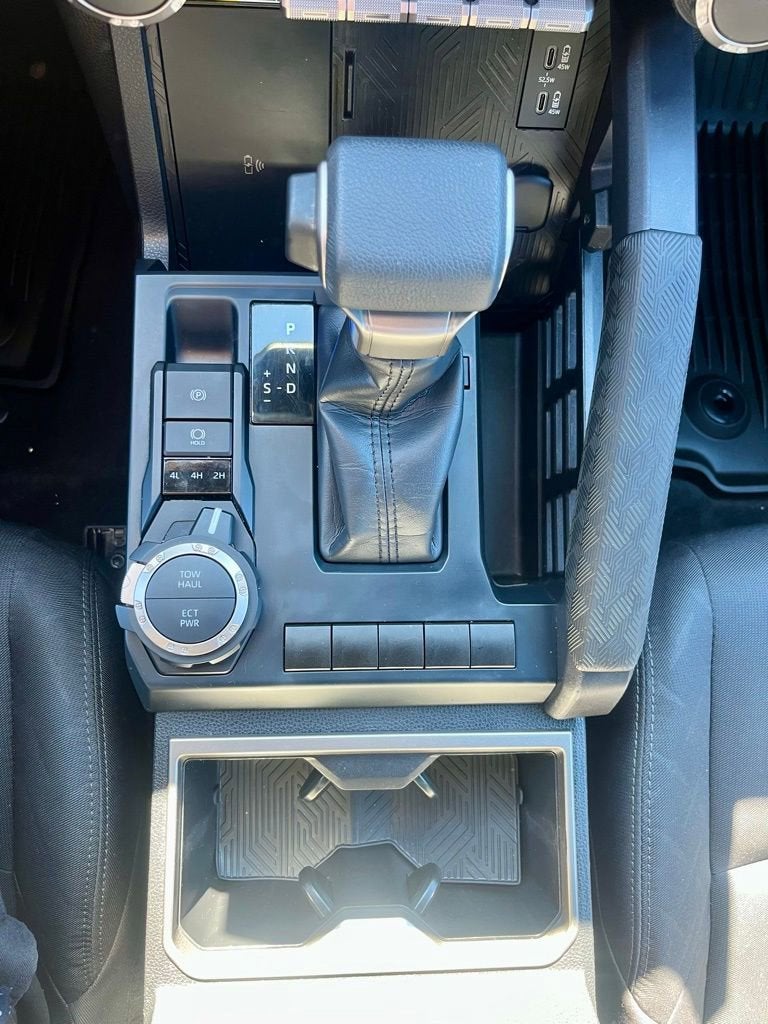 2025 Toyota Tacoma 4WD SR