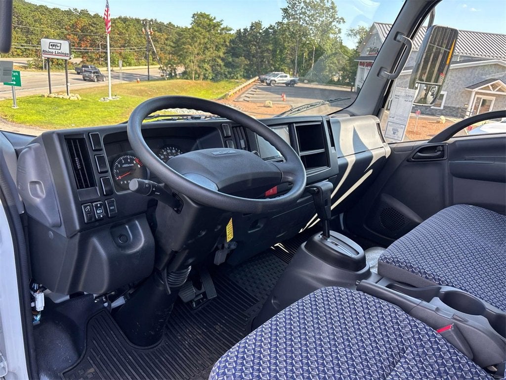 2025 Chevrolet Low Cab Forward 4500 Base