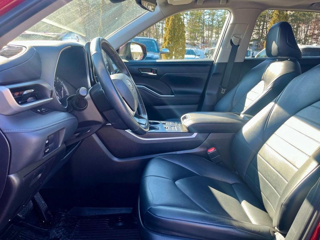 2022 Toyota Highlander XLE