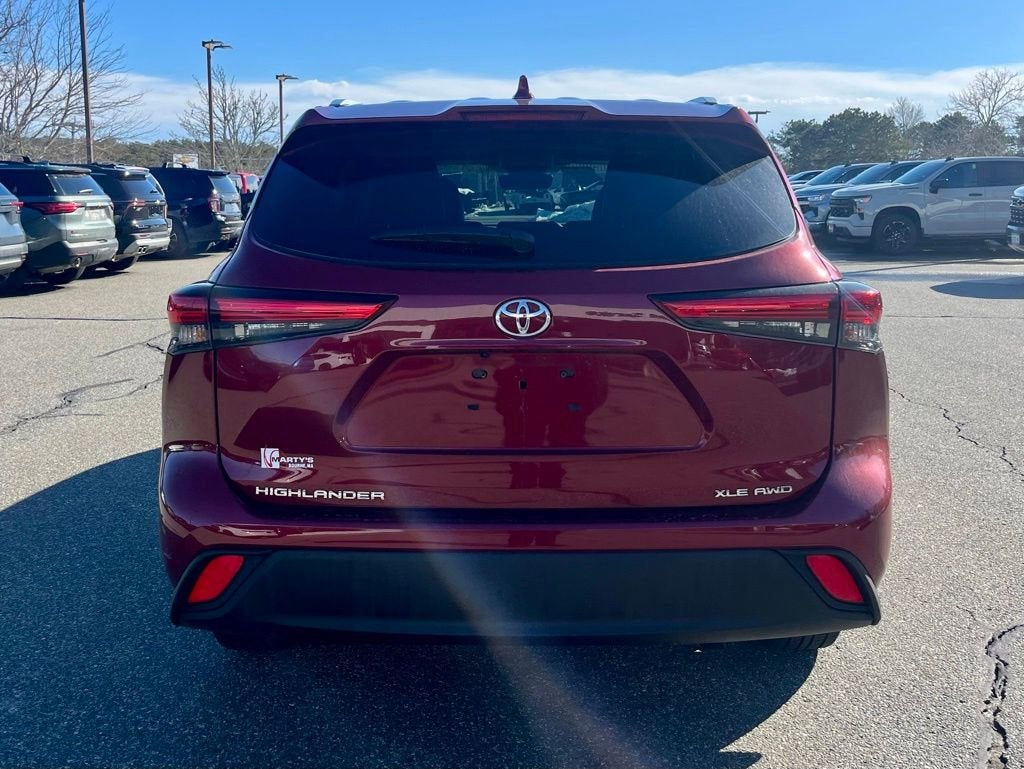 2022 Toyota Highlander XLE