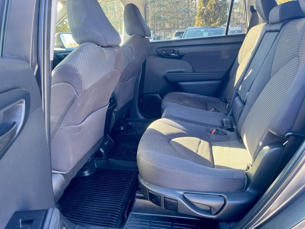 2023 Toyota Highlander L