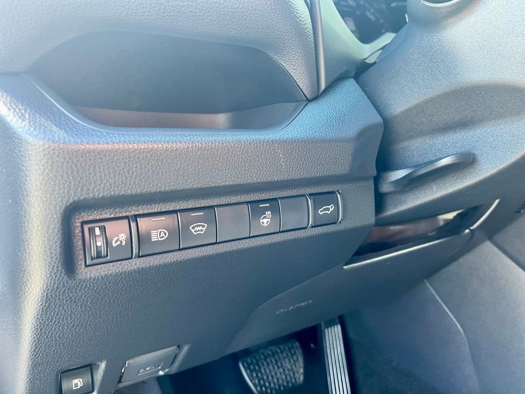 2024 Toyota RAV4 Prime SE