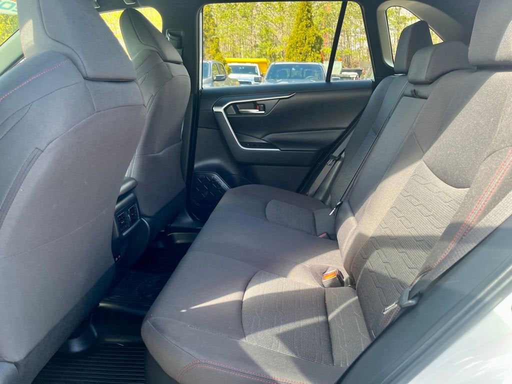 2024 Toyota RAV4 Prime SE
