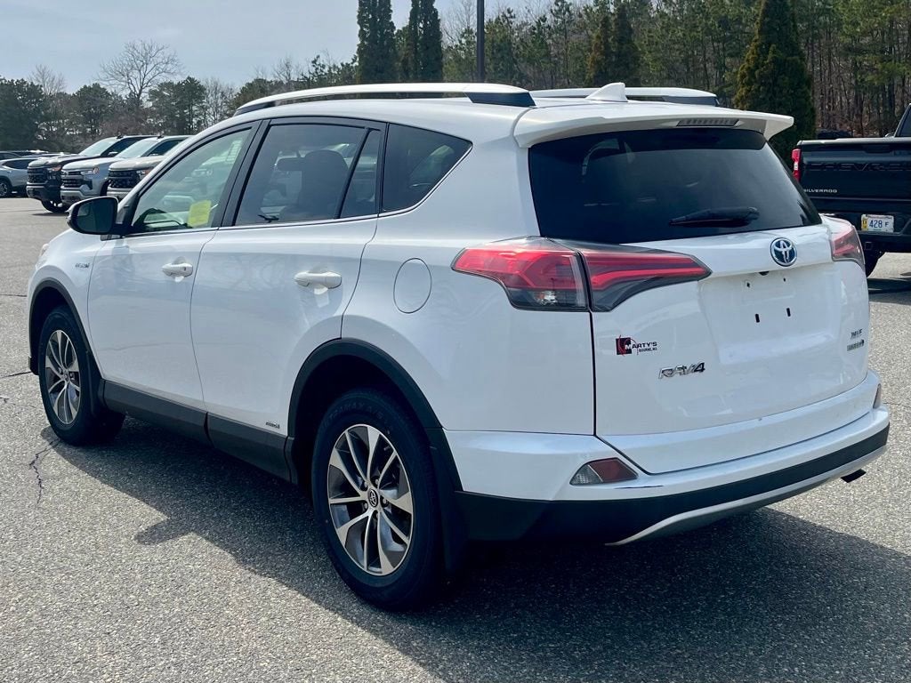 2016 Toyota RAV4 Hybrid XLE