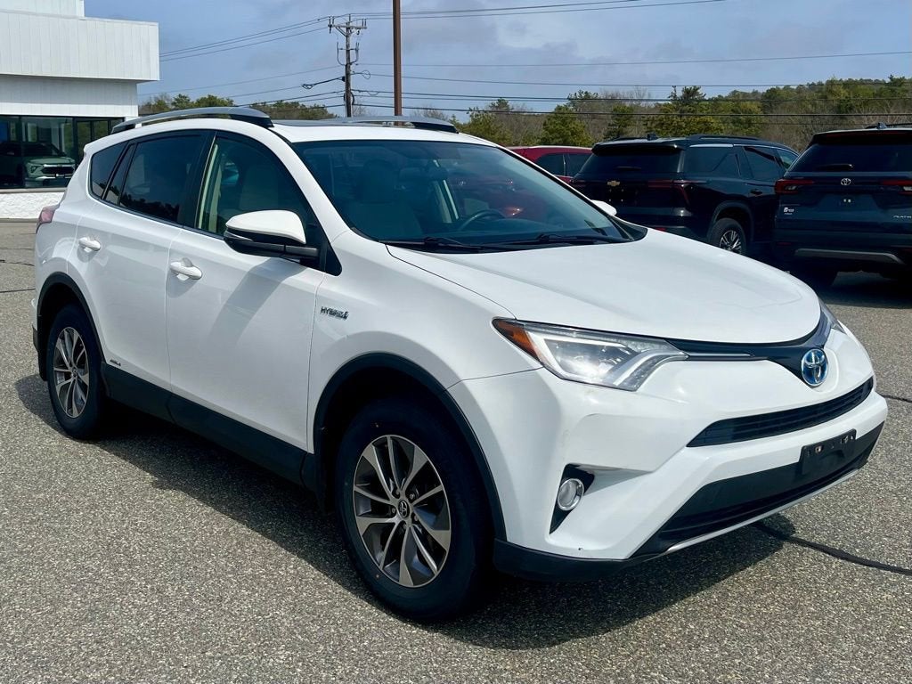 2016 Toyota RAV4 Hybrid XLE