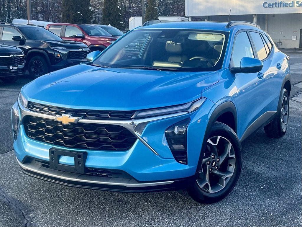 2025 Chevrolet Trax LT