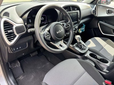 2024 Kia Soul LX